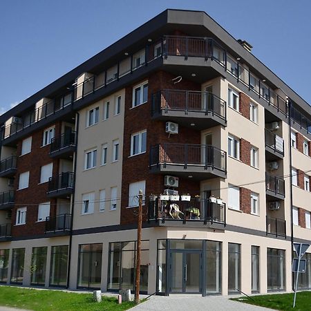 Crown Apartment 3 Суботица Екстериор снимка