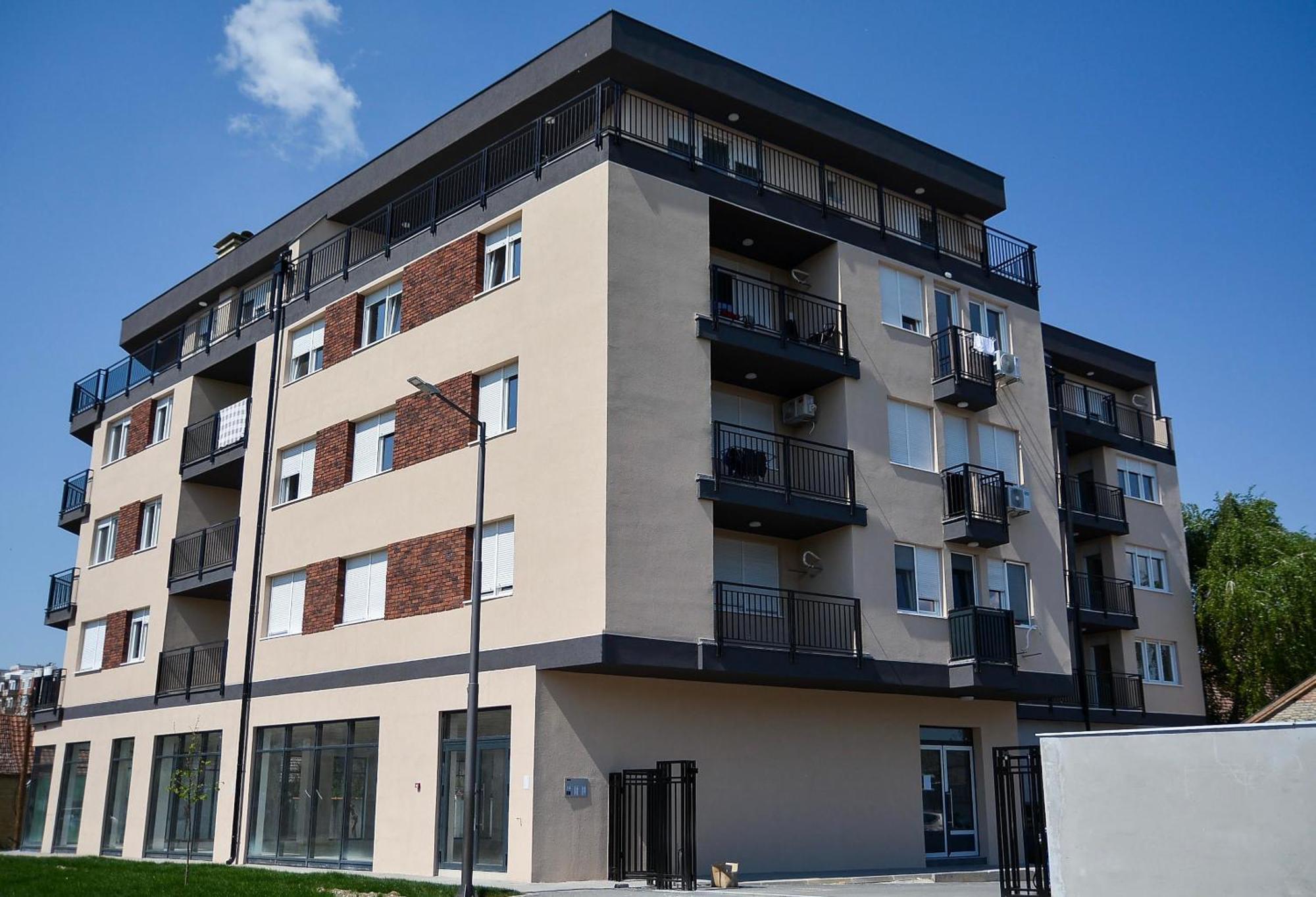 Crown Apartment 3 Суботица Екстериор снимка